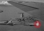 Standbild B-17-Bomber der Vereinigten Staaten California United States USA, 1940, aus Sekunde 10 historischem Filmmaterial Videoclip 65675044737