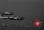 Standbild B-17-Bomber der Vereinigten Staaten California United States USA, 1940, aus Sekunde 32 historischem Filmmaterial Videoclip 65675044737