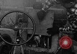 Standbild home-made-Dampf-angetriebene Automobil Jamesburg New Jersey USA, 1940, aus Sekunde 15 historischem Filmmaterial Videoclip 65675044738