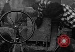 Standbild home-made-Dampf-angetriebene Automobil Jamesburg New Jersey USA, 1940, aus Sekunde 16 historischem Filmmaterial Videoclip 65675044738