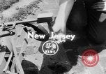 Image éduqués tondeuse à gazon New Jersey United States USA, 1953, de la seconde 4 séquences d'archives historiques vidéo 65675044745