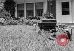 Image éduqués tondeuse à gazon New Jersey United States USA, 1953, de la seconde 34 séquences d'archives historiques vidéo 65675044745