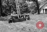 Image éduqués tondeuse à gazon New Jersey United States USA, 1953, de la seconde 44 séquences d'archives historiques vidéo 65675044745
