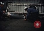 Image Atelier de missiles Océan Pacifique, 1955, de la seconde 28 séquences d'archives historiques vidéo 65675044748