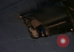 Image la réparation de dommages dus à une collision Naples Italie, 1965, de la seconde 21 séquences d'archives historiques vidéo 65675044750
