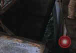 Image la réparation de dommages dus à une collision Naples Italie, 1965, de la seconde 20 séquences d'archives historiques vidéo 65675044751