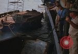 Image la réparation de dommages dus à une collision Naples Italie, 1965, de la seconde 28 séquences d'archives historiques vidéo 65675044751