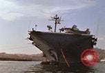 Image la réparation de dommages dus à une collision Naples Italie, 1965, de la seconde 24 séquences d'archives historiques vidéo 65675044752
