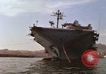 Image la réparation de dommages dus à une collision Naples Italie, 1965, de la seconde 25 séquences d'archives historiques vidéo 65675044752