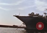 Image la réparation de dommages dus à une collision Naples Italie, 1965, de la seconde 46 séquences d'archives historiques vidéo 65675044752