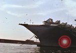 Image la réparation de dommages dus à une collision Naples Italie, 1965, de la seconde 57 séquences d'archives historiques vidéo 65675044752
