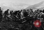 Immagine di Truppe tedesche Carpazi, 1944, secondo 15 filmato di repertorio 65675044754