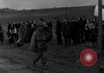 Standbild 99 Infanterie Division Wetzlar Deutschland, 1945, aus Sekunde 12 historischem Filmmaterial Videoclip 65675044755