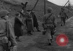 Standbild 99 Infanterie Division Wetzlar Deutschland, 1945, aus Sekunde 20 historischem Filmmaterial Videoclip 65675044755