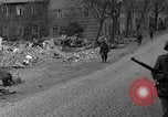 Standbild 99 Infanterie Division Wetzlar Deutschland, 1945, aus Sekunde 39 historischem Filmmaterial Videoclip 65675044755