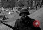 Standbild 99 Infanterie Division Wetzlar Deutschland, 1945, aus Sekunde 42 historischem Filmmaterial Videoclip 65675044755