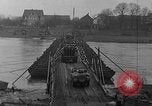Standbild 90 Division Mülheim Deutschland, 1945, aus Sekunde 9 historischem Filmmaterial Videoclip 65675044756