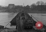 Standbild 90 Division Mülheim Deutschland, 1945, aus Sekunde 27 historischem Filmmaterial Videoclip 65675044756