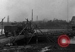 Standbild 90 Division Mülheim Deutschland, 1945, aus Sekunde 51 historischem Filmmaterial Videoclip 65675044756