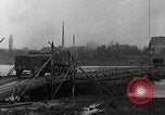 Standbild 90 Division Mülheim Deutschland, 1945, aus Sekunde 52 historischem Filmmaterial Videoclip 65675044756