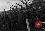 Image des prisonniers de guerre alliés Wetzlar Allemagne, 1945, de la seconde 45 séquences d'archives historiques vidéo 65675044757