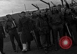 Image des prisonniers de guerre alliés Wetzlar Allemagne, 1945, de la seconde 57 séquences d'archives historiques vidéo 65675044757