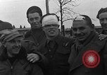 Immagine di Allied i prigionieri di guerra Wetzlar Germania, 1945, secondo 40 filmato di repertorio 65675044758