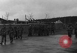 Immagine di Allied i prigionieri di guerra Wetzlar Germania, 1945, secondo 49 filmato di repertorio 65675044758