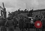 Immagine di Allied i prigionieri di guerra Wetzlar Germania, 1945, secondo 4 filmato di repertorio 65675044759
