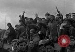 Immagine di Allied i prigionieri di guerra Wetzlar Germania, 1945, secondo 11 filmato di repertorio 65675044759