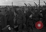 Immagine di Allied i prigionieri di guerra Wetzlar Germania, 1945, secondo 19 filmato di repertorio 65675044759