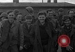 Immagine di Allied i prigionieri di guerra Wetzlar Germania, 1945, secondo 23 filmato di repertorio 65675044759