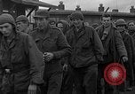 Immagine di Allied i prigionieri di guerra Wetzlar Germania, 1945, secondo 34 filmato di repertorio 65675044759