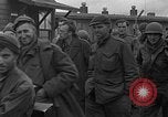 Immagine di Allied i prigionieri di guerra Wetzlar Germania, 1945, secondo 41 filmato di repertorio 65675044759