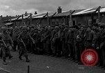 Immagine di Allied i prigionieri di guerra Wetzlar Germania, 1945, secondo 50 filmato di repertorio 65675044759