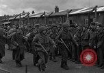 Immagine di Allied i prigionieri di guerra Wetzlar Germania, 1945, secondo 52 filmato di repertorio 65675044759
