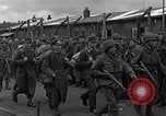 Immagine di Allied i prigionieri di guerra Wetzlar Germania, 1945, secondo 53 filmato di repertorio 65675044759