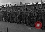 Immagine di Allied i prigionieri di guerra Wetzlar Germania, 1945, secondo 59 filmato di repertorio 65675044759