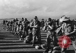 Image parachutistes français l'Indochine, 1950, de la seconde 3 séquences d'archives historiques vidéo 65675044770