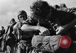 Image parachutistes français l'Indochine, 1950, de la seconde 6 séquences d'archives historiques vidéo 65675044770