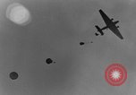 Image parachutistes français l'Indochine, 1950, de la seconde 35 séquences d'archives historiques vidéo 65675044770