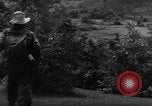 Standbild französische Truppen im Kampf Indochina, 1953, aus Sekunde 16 historischem Filmmaterial Videoclip 65675044777