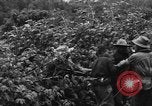 Standbild französische Truppen im Kampf Indochina, 1953, aus Sekunde 61 historischem Filmmaterial Videoclip 65675044777