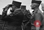 Standbild General Henri Navarre Korea, 1952, aus Sekunde 13 historischem Filmmaterial Videoclip 65675044779