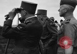Standbild General Henri Navarre Korea, 1952, aus Sekunde 15 historischem Filmmaterial Videoclip 65675044779