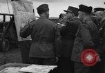 Standbild General Henri Navarre Korea, 1952, aus Sekunde 22 historischem Filmmaterial Videoclip 65675044779