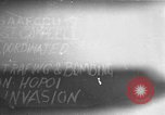 Standbild Hopoi Invasion Hopoi New Guinea, 1943, aus Sekunde 1 historischem Filmmaterial Videoclip 65675044784