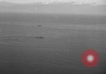 Standbild Hopoi Invasion Hopoi New Guinea, 1943, aus Sekunde 41 historischem Filmmaterial Videoclip 65675044784