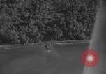 Standbild Hopoi Invasion Hopoi New Guinea, 1943, aus Sekunde 45 historischem Filmmaterial Videoclip 65675044784