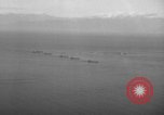 Standbild Hopoi Invasion Hopoi New Guinea, 1943, aus Sekunde 47 historischem Filmmaterial Videoclip 65675044784